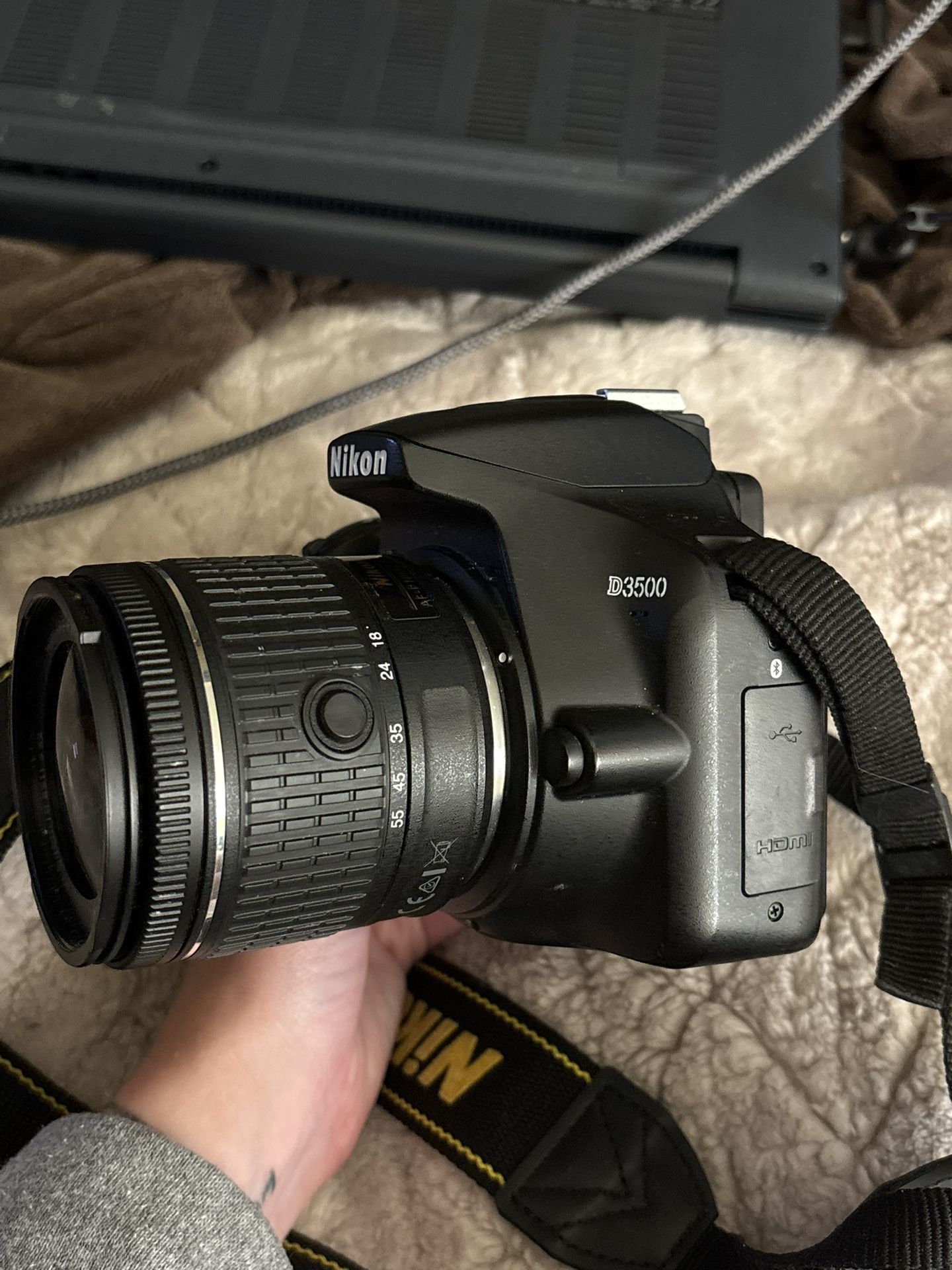 Nikon D3500 DX-Format DSLR Two Lens Kit with AF-P DX NIKKOR 18-55mm f/3.5-5.6G VR & AF-P DX NIKKOR 70-300mm f/4.5-6.3G ED, Black