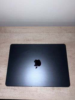 Apple MacBook Air 13.6" (512GB SSD, M2, 8GB) Laptop - Midnight - MLY43LL/A...