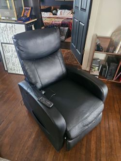 Black PU Leather Vibration Massage Recliner Chair with remote