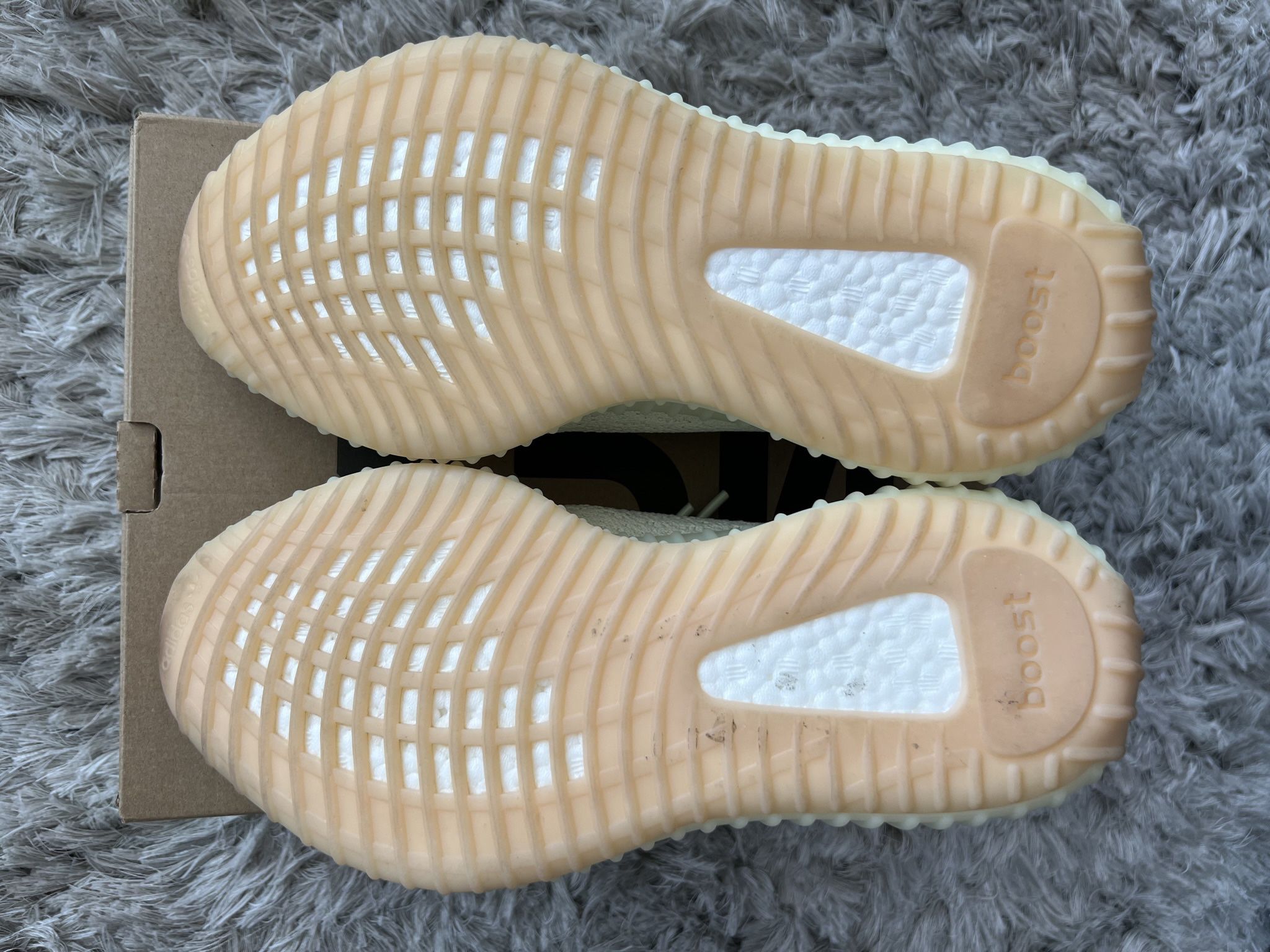 Adidas Yeezy 350 Butter Size 8.5