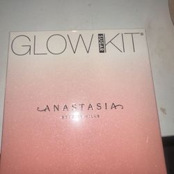 Anastasia Beverly Hills Glow Kit