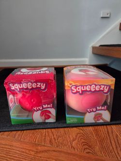 Sunny days peach and strawberry squishy. Opened like new
