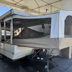 2000 Jayco Qwest Trailer