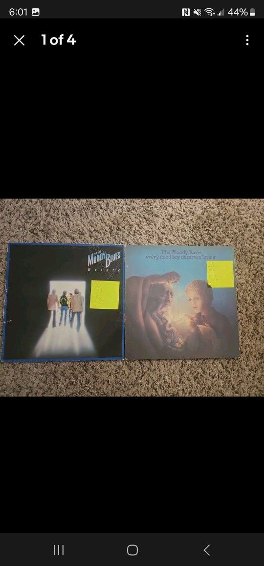 Vinyl-Two Moody Blues Albums TESTED