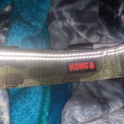 Kong Xl Dog collar fits Doberman pinchers, German shepherds, and Rottweilers