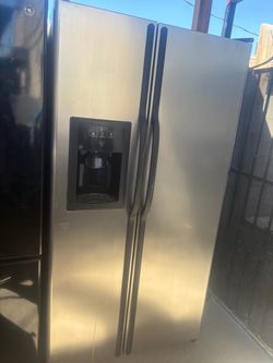 Refrigerador enfría muy vien