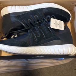 Adidas Tubular Radial Low top Size 12