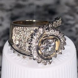 Antique Gold & Diamond Ring 