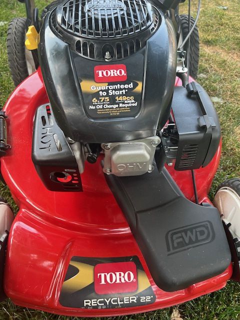 (2) Lawn Mowers -for parts -self Propelled Works