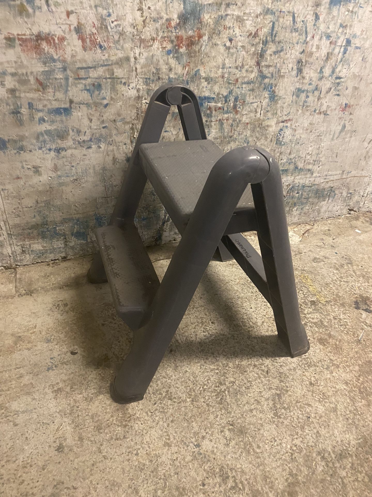 Ladder $20