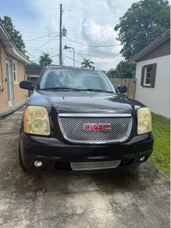 GMC Yukon – Great SUV – $4,500