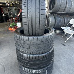 295/35/22 Set Pirelli PZero Elect Ev