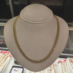 14k Gold Cuban Links Necklace 22.4 Grams 22 Long Layaway Available 10% Dwon If You Interested Please Make Sure Ask Maribel Thank You 