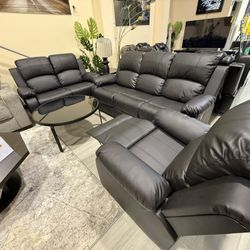 🔥 Brand New Recliner Set – Easy Financing Available!