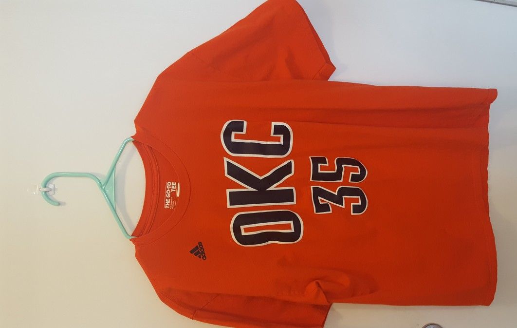 Adidas Ventiage KD Thunder XL shirt.
