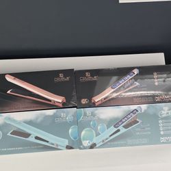 Lot Of 4 CERAMIC FLAT IRONS