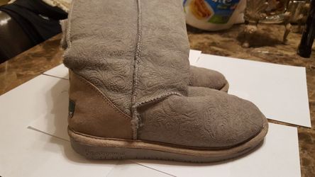 BEAR PAW BOOTS SIZE 6