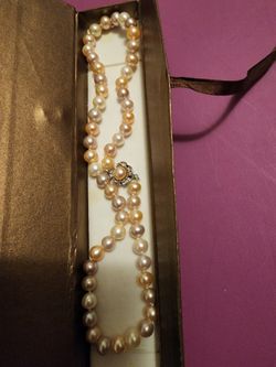 Genuine Sarah Coventry Pearl Necklace 