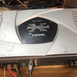 SONY XPLOD 1100 Watts Maximum Power Amplifier 