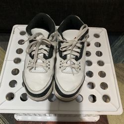 Air Jordan 3 Retro Cement Grey 2024