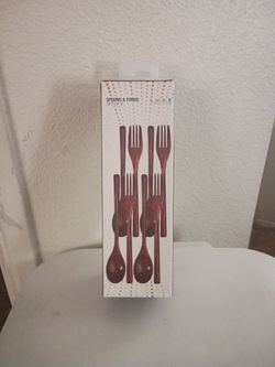 Wooden fork and spoon set eight pieces