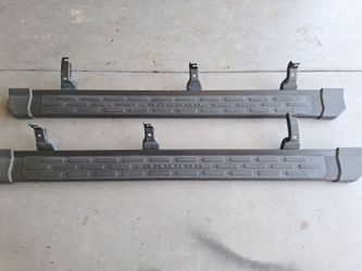 21-26 4dr Bronco Side Steps OEM