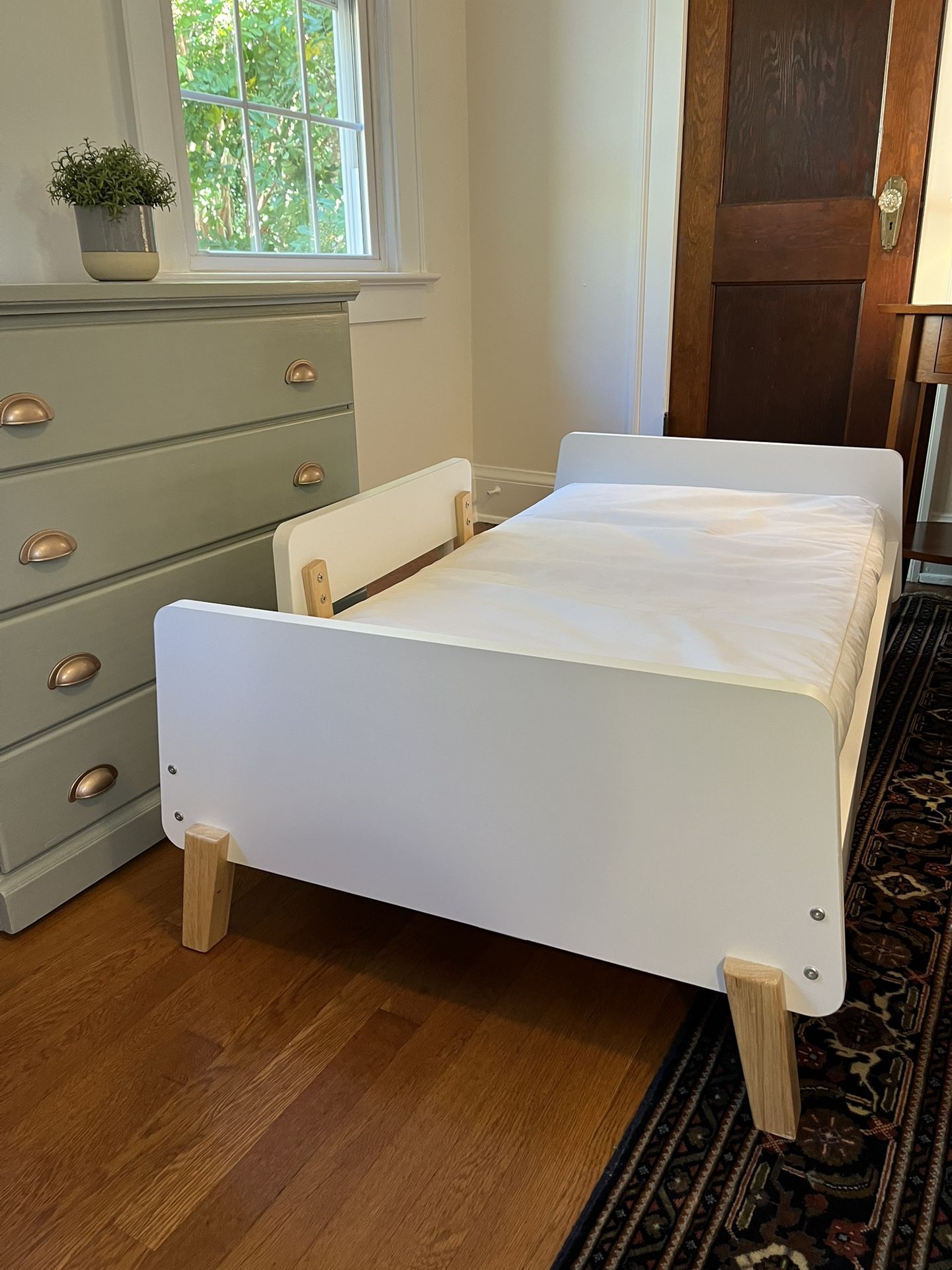 Toddler Bed + Mattress