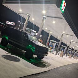 2003 Chevy Suburban Z71
