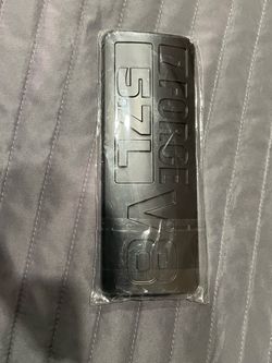 i-FORCE V8 5.7L Engine Emblem Badge