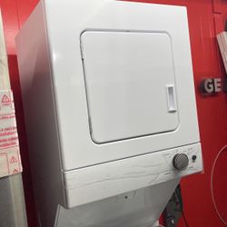 New Scratch And Dent Whirlpool 24” Stackable Washer And Dryer. 1 Year Warranty 