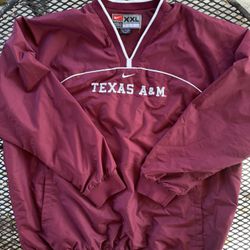 Vtg Nike Texas A&M Center Swoosh Windbreaker.