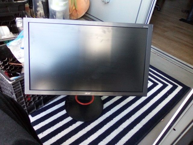 eBay
Acer 24" xf240q LED-backlit LCD TN 144Hz Gaming