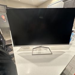 HP Computer Monitor (Excellent Condition)