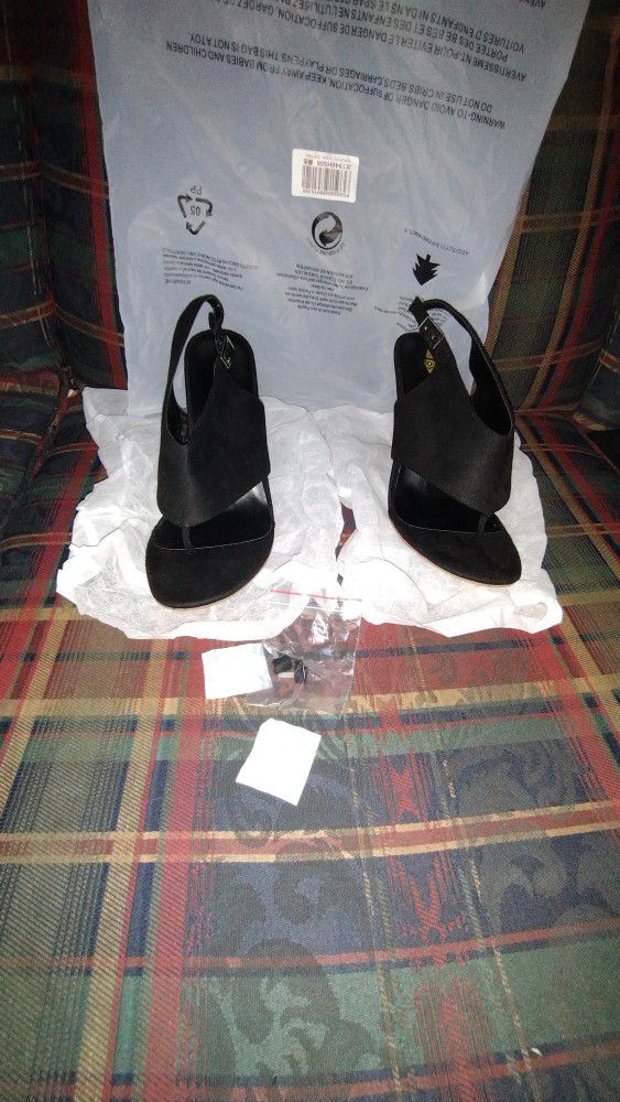 Women's Jolimall heels black SZ 8 Faux Suede shoes 