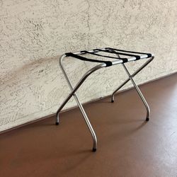 One Vintage Chrome Folding Luggage Rack