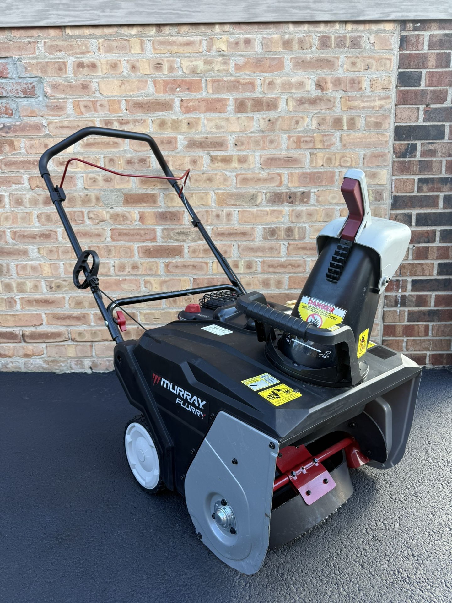 Murray 21in Single Stage Snow Blower 