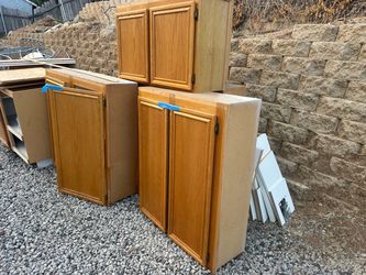 Kitchen cabinets