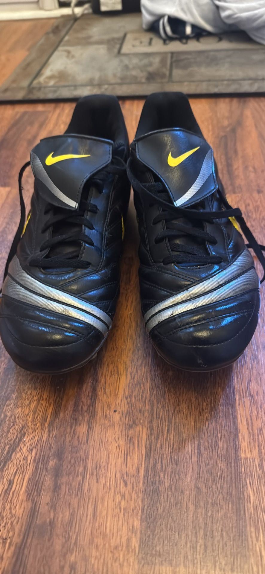 Nike Mercurial Vapor X FG (Bright Mango) Vintage Soccer Cleats Size 10