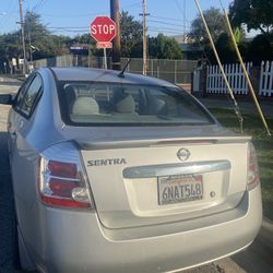 2011 Nissan Sentra (178K)