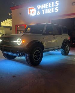 Truck/ Car Lift Kits/ Wheels/ Lighting