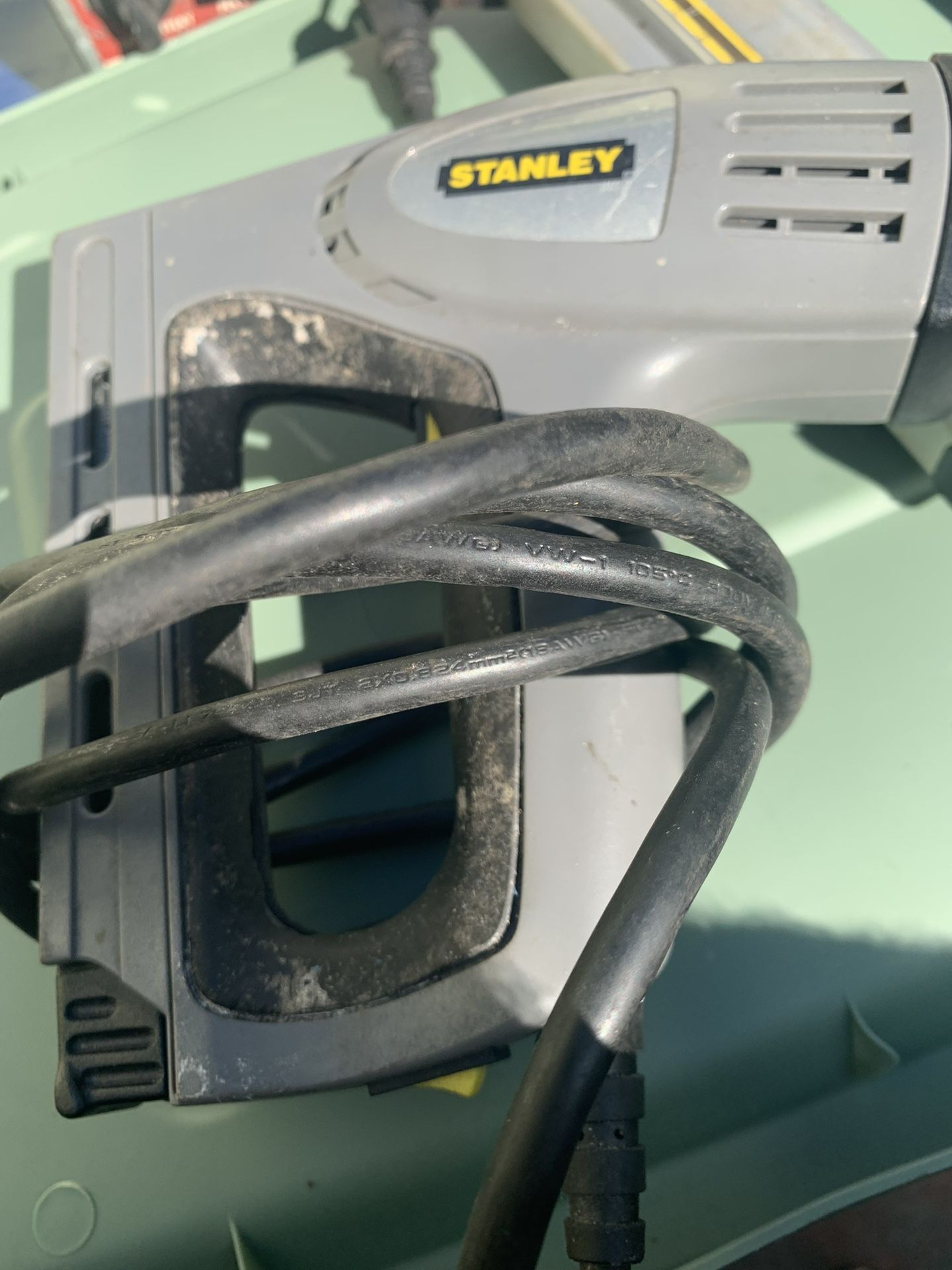 Stanley Electric Stapler