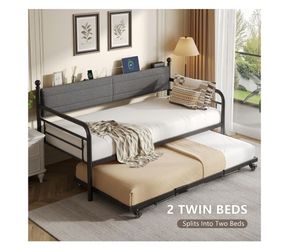 Brand new daybed