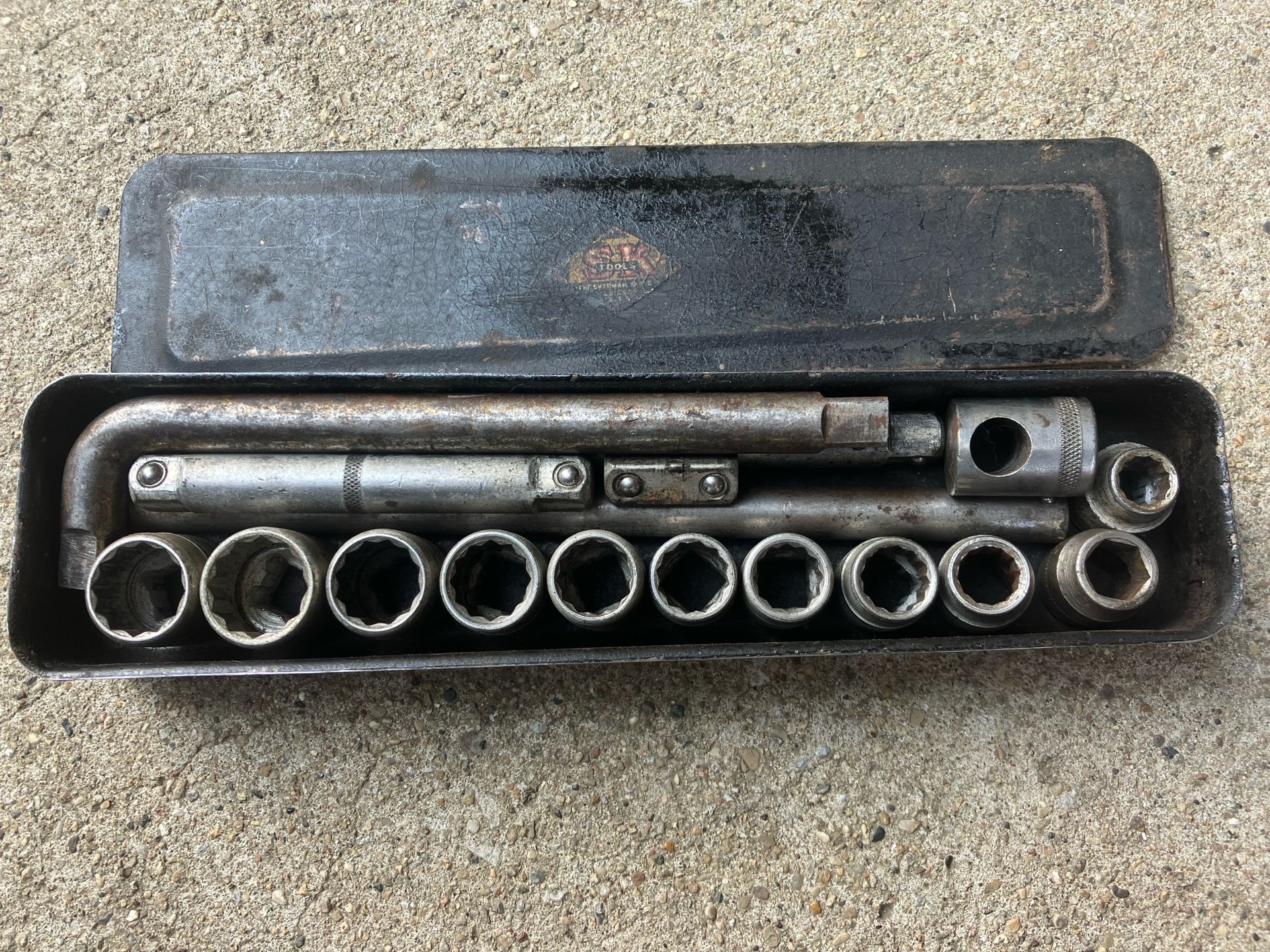 Vintage S&K Tools. 16 Pcs. 12 Point Socket Set