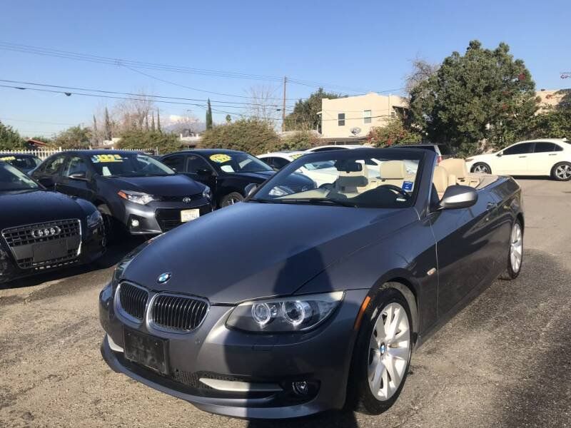 2011 BMW 3 Series