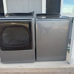 Whirlpool Washer And Dryer 