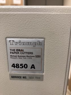 Triumph 4850 Paper Cutter