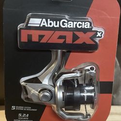 Abu Garcia Max SX 3000 Spinning Reel 5.2:1 Gear Ratio 14lb Drag 4+1 Bearings 