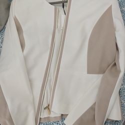 🧥 CALVIN KLEIN JACKET (NEW)