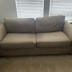 Couch/Pull Out Bed
