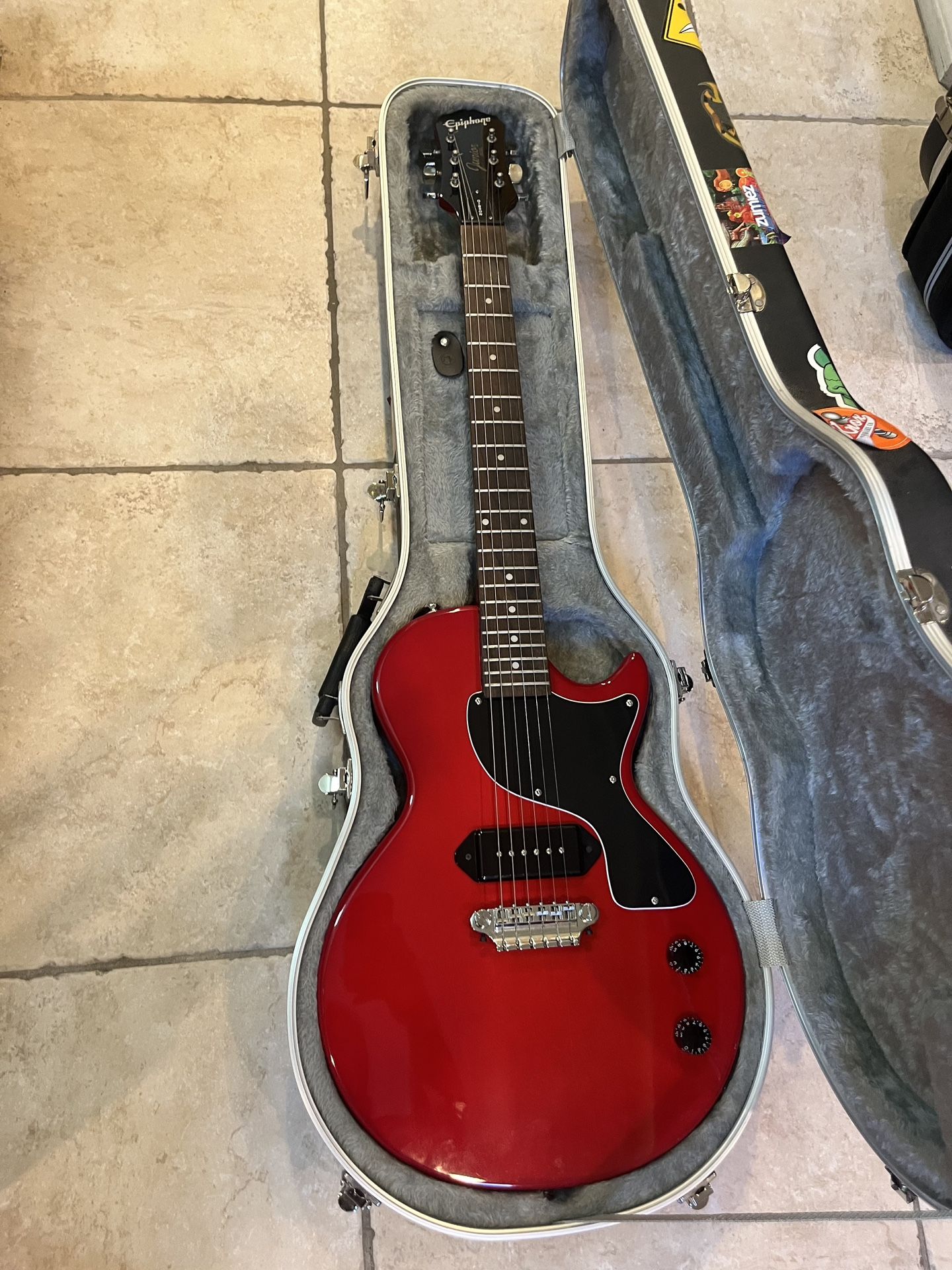 Epiphone Les Paul JR P90 (Brand New) W/ Roadrunner Hardshell Guitar Case (Mint)
